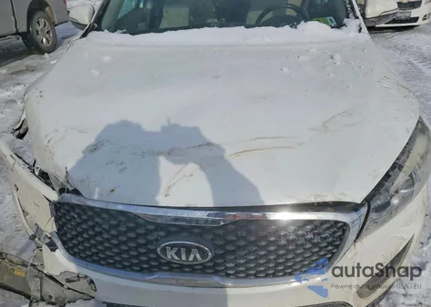 2017 Kia Sorento Lx z USA, uszkodzony, nr VIN 5XYPG4A33HG242619